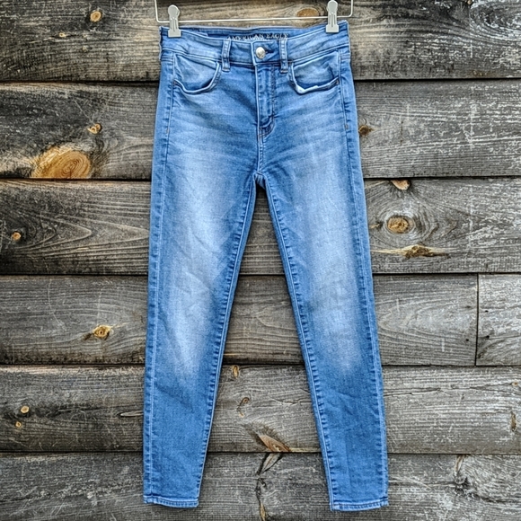 American Eagle Outfitters Denim - AEO Hi-Rise Jegging Crop Super Stretch Blue Jeans